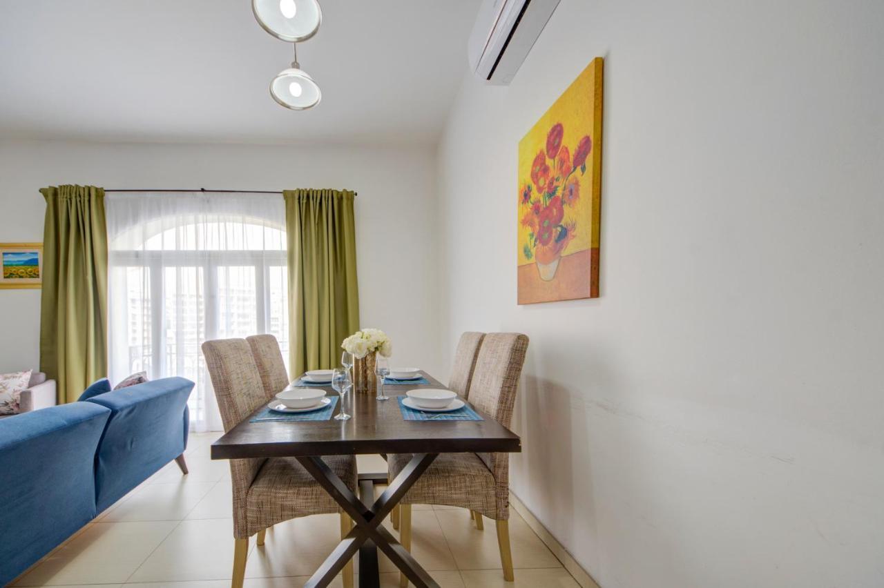 St Julians 2 Bedroom Apartment With Commanding Seaviews By Shortletsmalta Saint Julian's Bagian luar foto