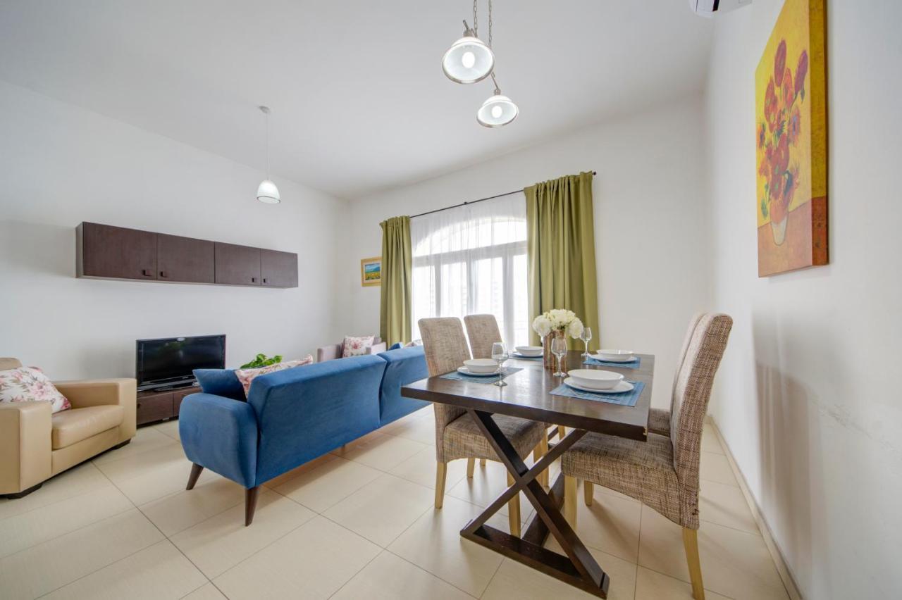 St Julians 2 Bedroom Apartment With Commanding Seaviews By Shortletsmalta Saint Julian's Bagian luar foto